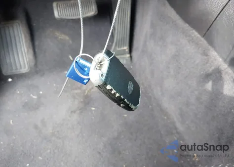 2009 Hyundai Genesis 3.8 from USA, damaged, VIN KMHGC46E99U017557